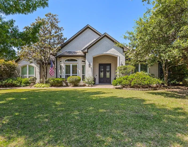 905 Santiago Trail, Wylie TX 75098