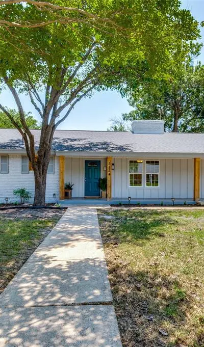 5824 Cynthia Circle, North Richland Hills TX 76117