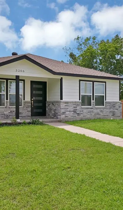 3206 Roberts Street, Greenville TX 75401