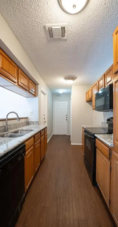 226 Wilderness Trail, Mesquite TX 75149 - Photo 5