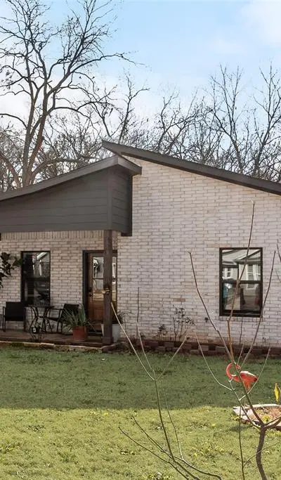 718 E Crawford Street, Denison TX 75021 - Photo 3