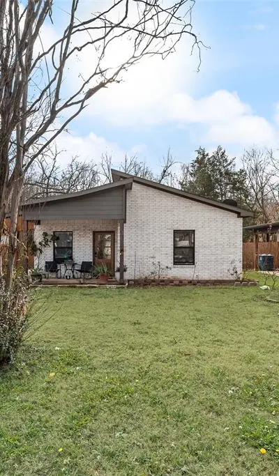 718 E Crawford Street, Denison TX 75021 - Photo 5