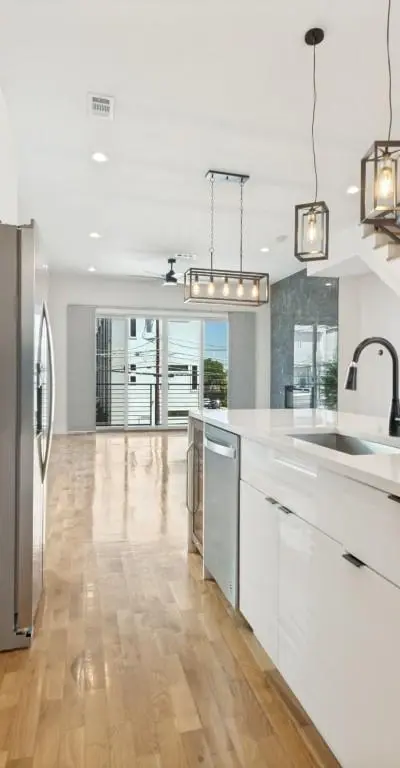 4119 Munger Avenue, Dallas TX 75204
