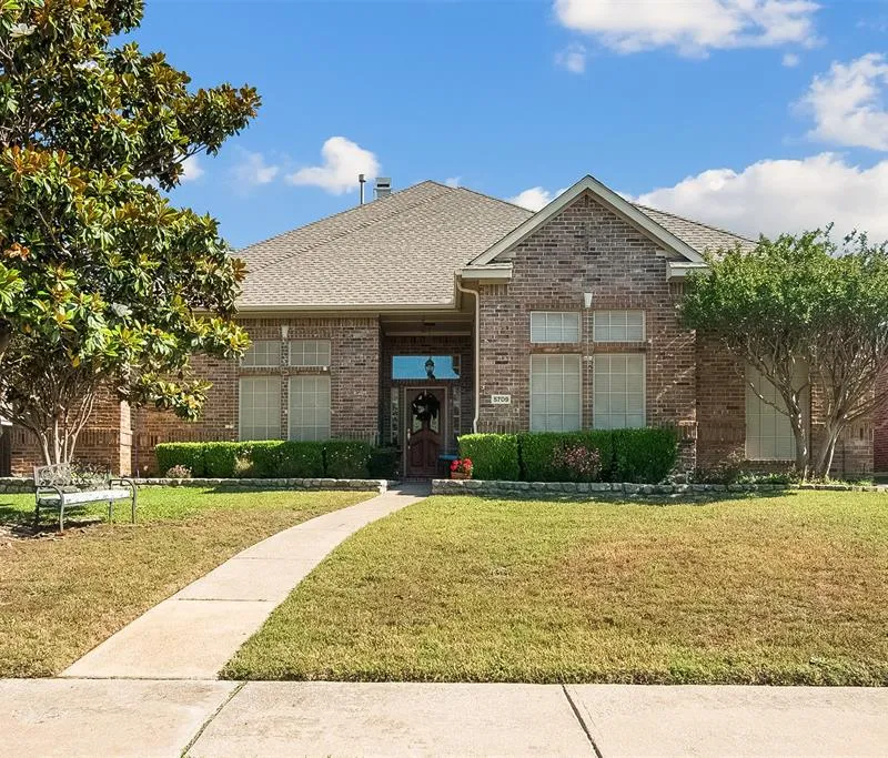 5709 Kettering Court, Richardson TX 75082