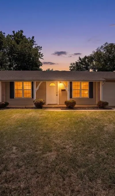 2718 Wesleyan Drive, Irving TX 75062