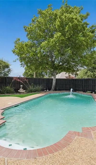 3613 Whitehaven Drive, Plano TX 75093 - Photo 2