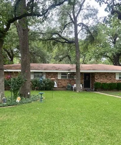 2333 N Carrier Parkway, Grand Prairie TX 75050