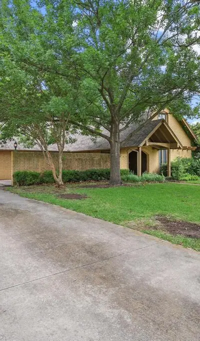 2531 Shoreline Drive, Sherman TX 75092 - Photo 3