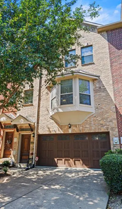 1530 Biltmore Lane, Irving TX 75063 - Photo 2