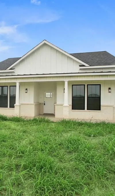 1224 Durham Lane, Cleburne TX 76033