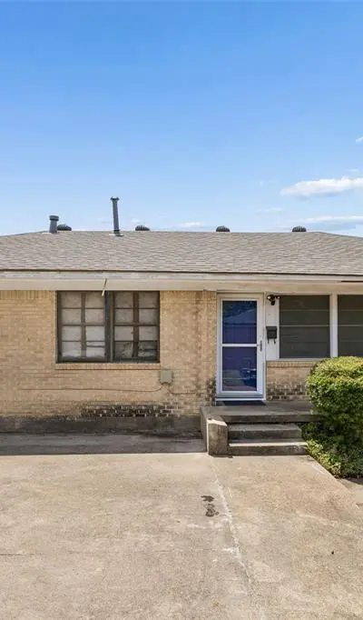 3040 June Drive, Dallas TX 75211