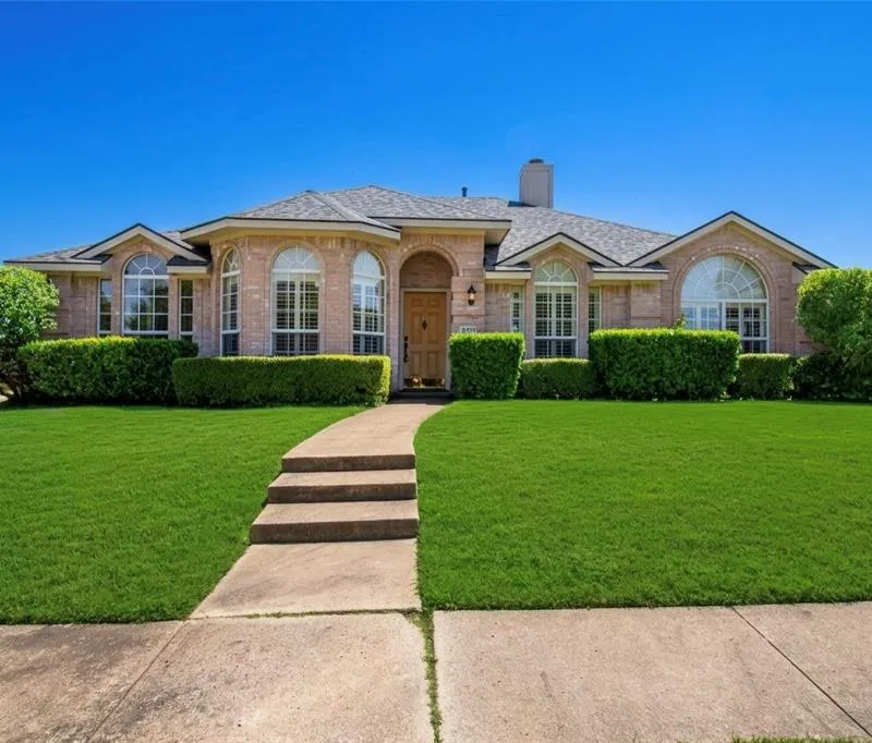 3722 Arbordale Lane, Sachse TX 75048