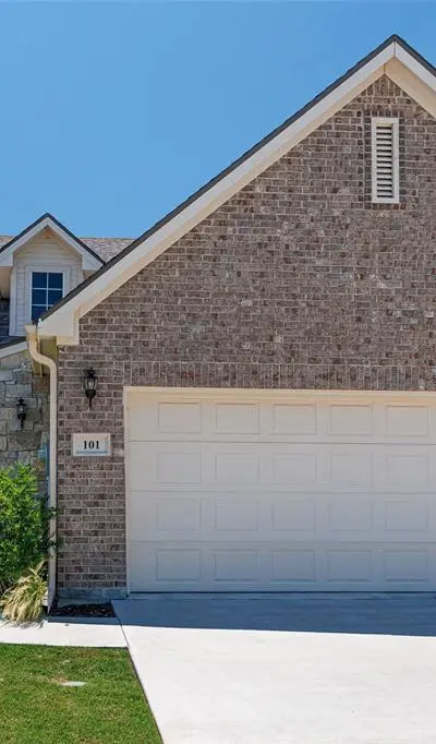 101 Legacy Boulevard, Weatherford TX 76085 - Photo 3