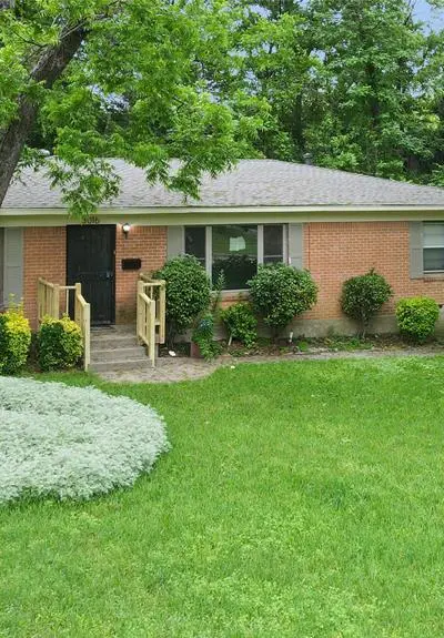 3016 Loganwood, Dallas TX 75227 - Photo 3