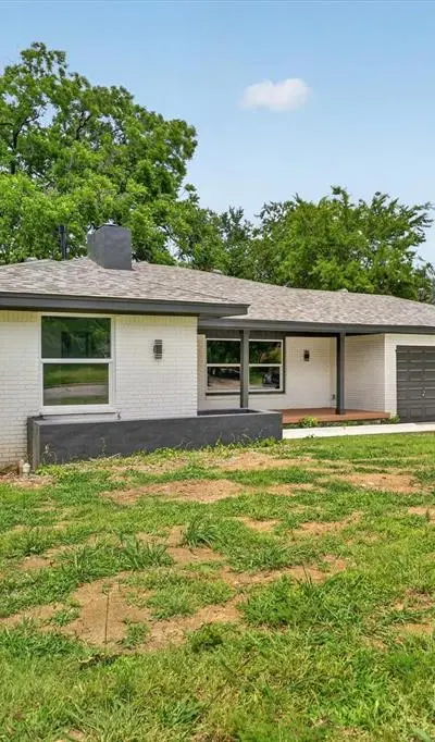 4828 Staples Avenue, Fort Worth TX 76133 - Photo 3