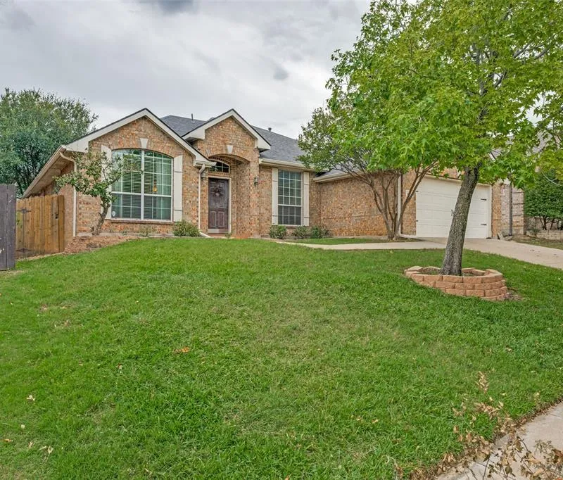 4925 Bolero Court, Fort Worth TX 76135