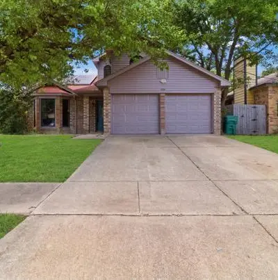 606 Lemons Street, Cedar Hill TX 75104