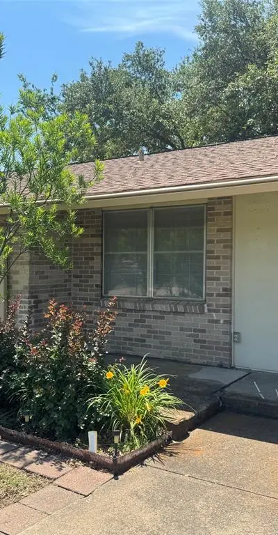 606 Sunset Drive, Garland TX 75040 - Photo 3