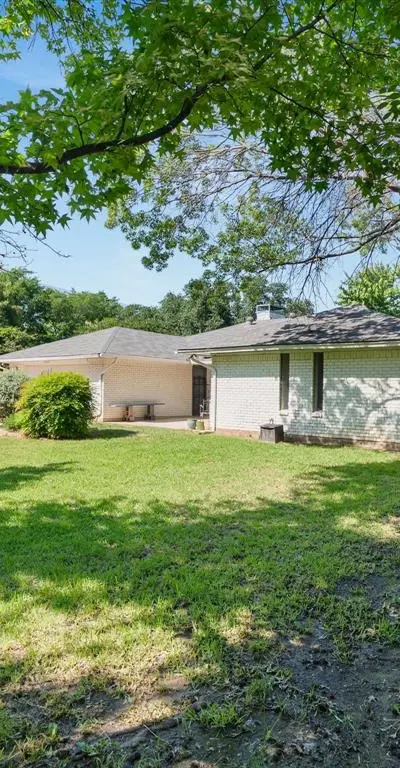 1104 Sunset Drive, Trophy Club TX 76262 - Photo 2