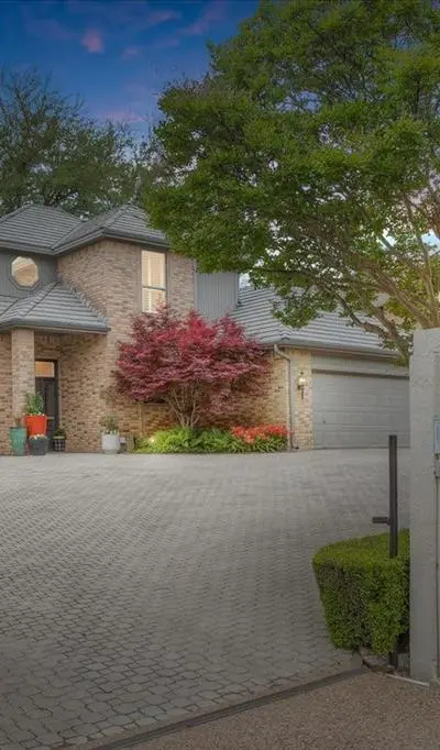 804 Roaring Springs Road, Fort Worth TX 76114 - Photo 2