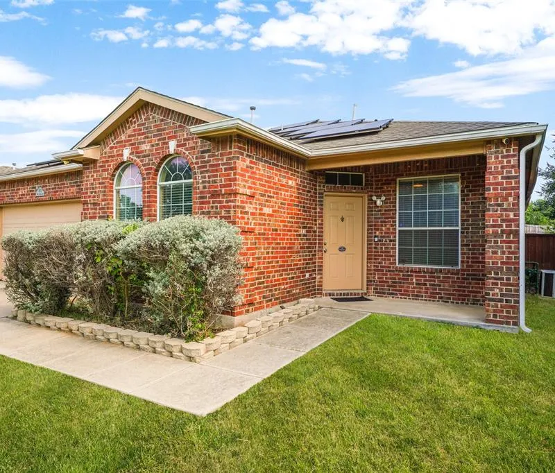 1813 White Dove Lane, Denton TX 76210