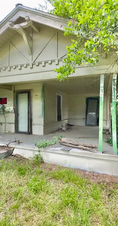606 Houston Street, Sulphur Springs TX 75482