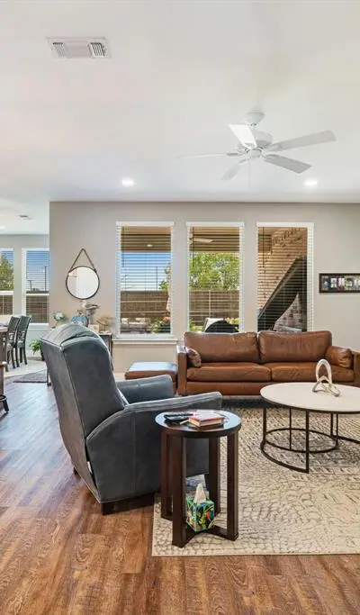 1040 Cannon Place, Paris TX 75462 - Photo 3