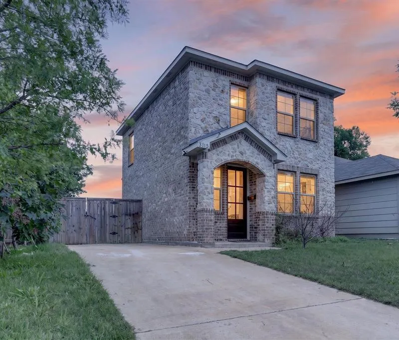315 W Ohio Avenue, Dallas TX 75224