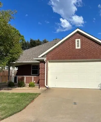 2316 Clermont Lane, Denton TX 76205