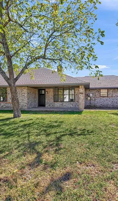 608 North Avenue, Whitesboro TX 76273 - Photo 4
