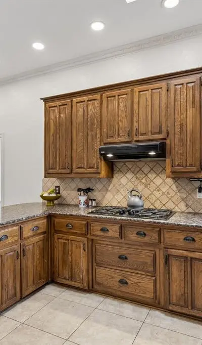 1909 Pecan Ridge Drive, Rowlett TX 75088 - Photo 5