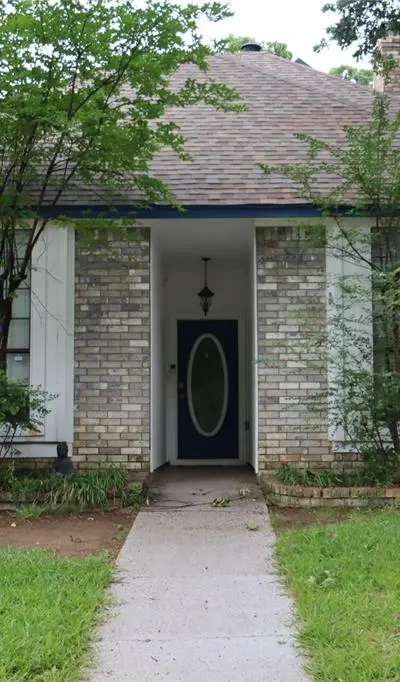 3302 Westgrove Drive, Arlington TX 76001 - Photo 2