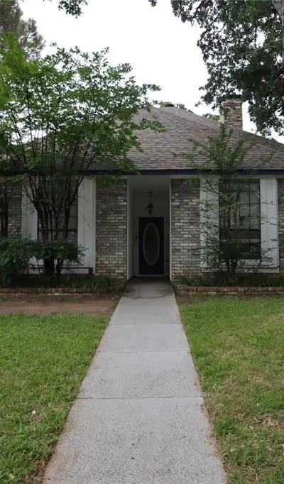 3302 Westgrove Drive, Arlington TX 76001 - Photo 4