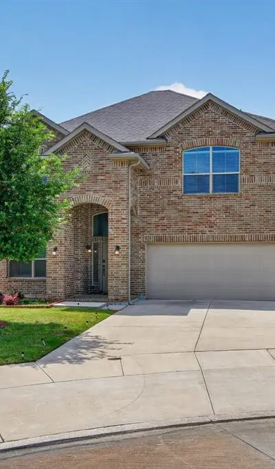 3912 Crater Circle, Fort Worth TX 76137