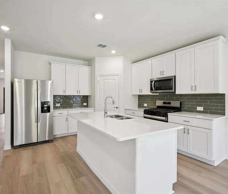 1934 Furlong Drive, Seagoville TX 75159