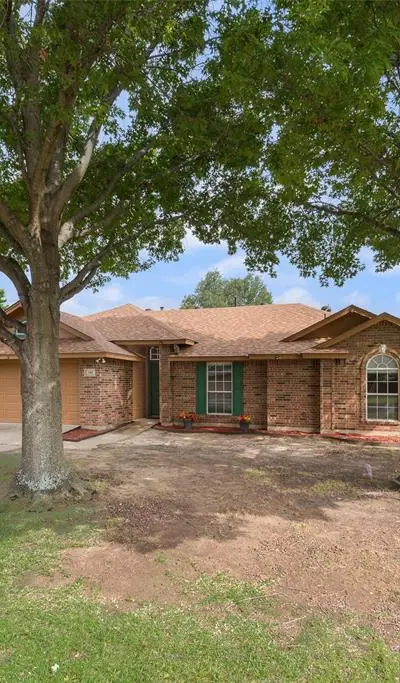 302 Newfield Street, Venus TX 76084