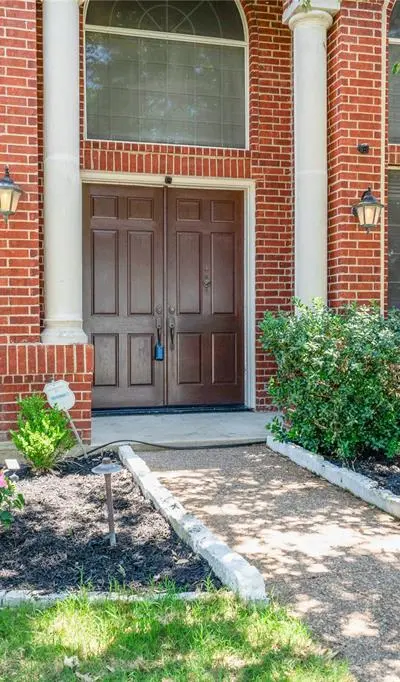 202 Brittany Drive, Coppell TX 75019 - Photo 2