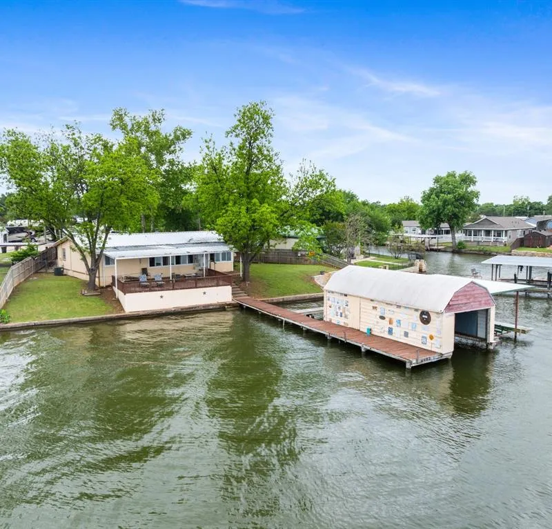 6500 Dayla Court, Granbury TX 76049
