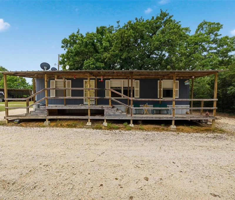 154 HCR 1217, Blum TX 76627