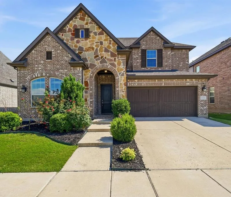 1113 15th, Argyle TX 76226