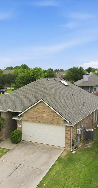 6803 Hillwood Drive, Sachse TX 75048 - Photo 4