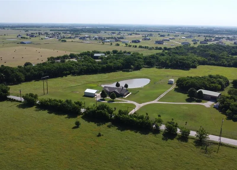 6490 Rector Road, Sanger TX 76266