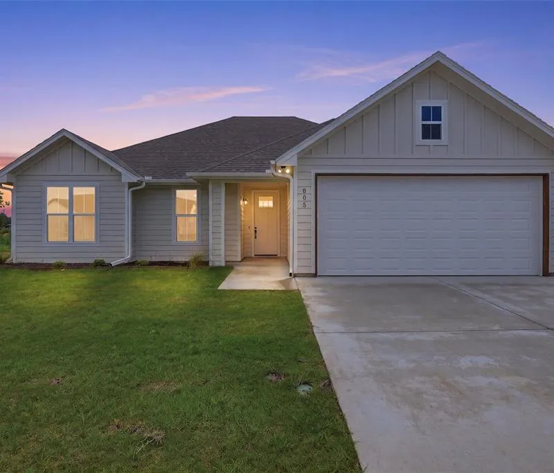 805 Lavender Court, Tolar TX 76476
