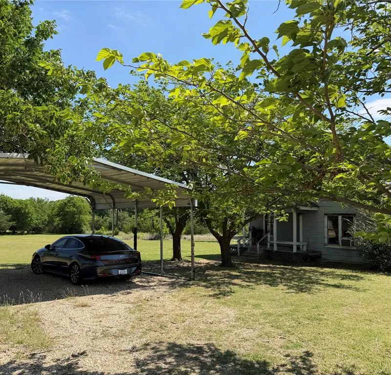 8041 State Highway 11, Sherman TX 75090