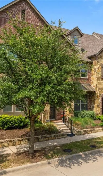 7200 Huckleberry Drive, McKinney TX 75070 - Photo 3