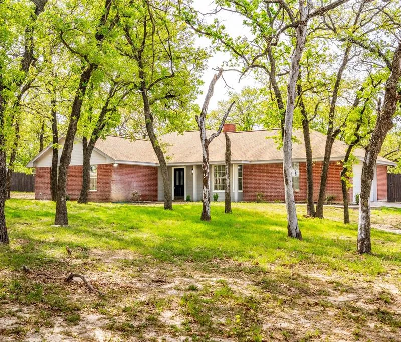 685 County Road 3673, Paradise TX 76073