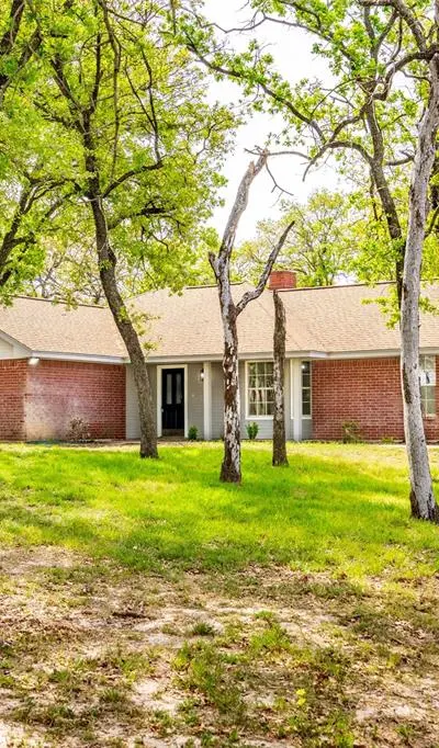 685 County Road 3673, Paradise TX 76073