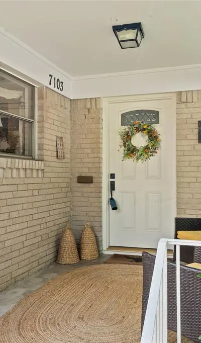 7103 Wake Forrest Drive, Dallas TX 75214 - Photo 3