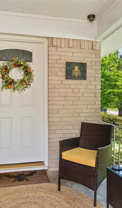 7103 Wake Forrest Drive, Dallas TX 75214 - Photo 4
