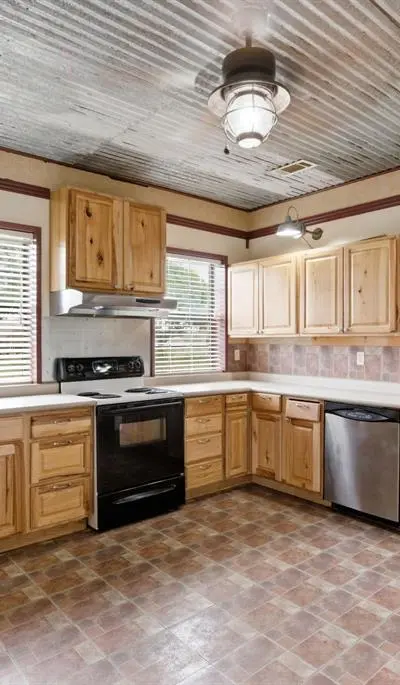 1701 Fox Road, Millsap TX 76066 - Photo 4